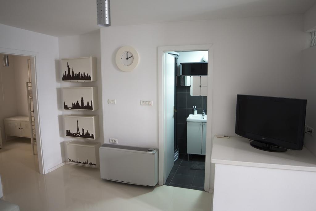 Apartment Via Liberta Piran Bagian luar foto